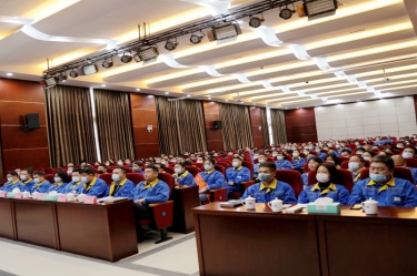 前景广阔 未来可期 | 世俱杯app官方入口纸业隆重召开2021年度总结表彰大会